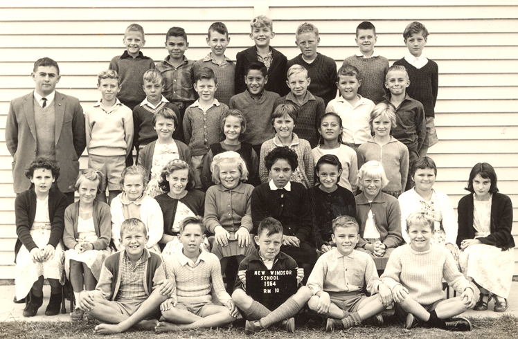 New Zealand School Photographs, 1950 and 1964 [Photographs]